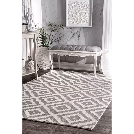 nuLoom Hand Tufted Kellee Rug
