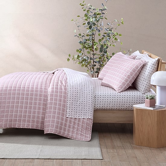 City Scene Grid Quilt Set