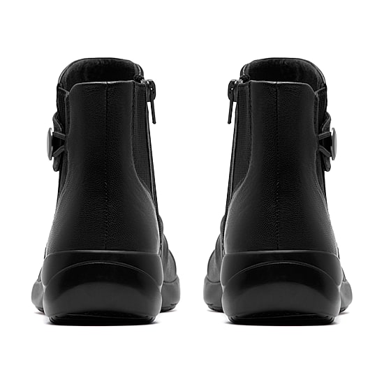 Clarks Womens Flat Heel Booties