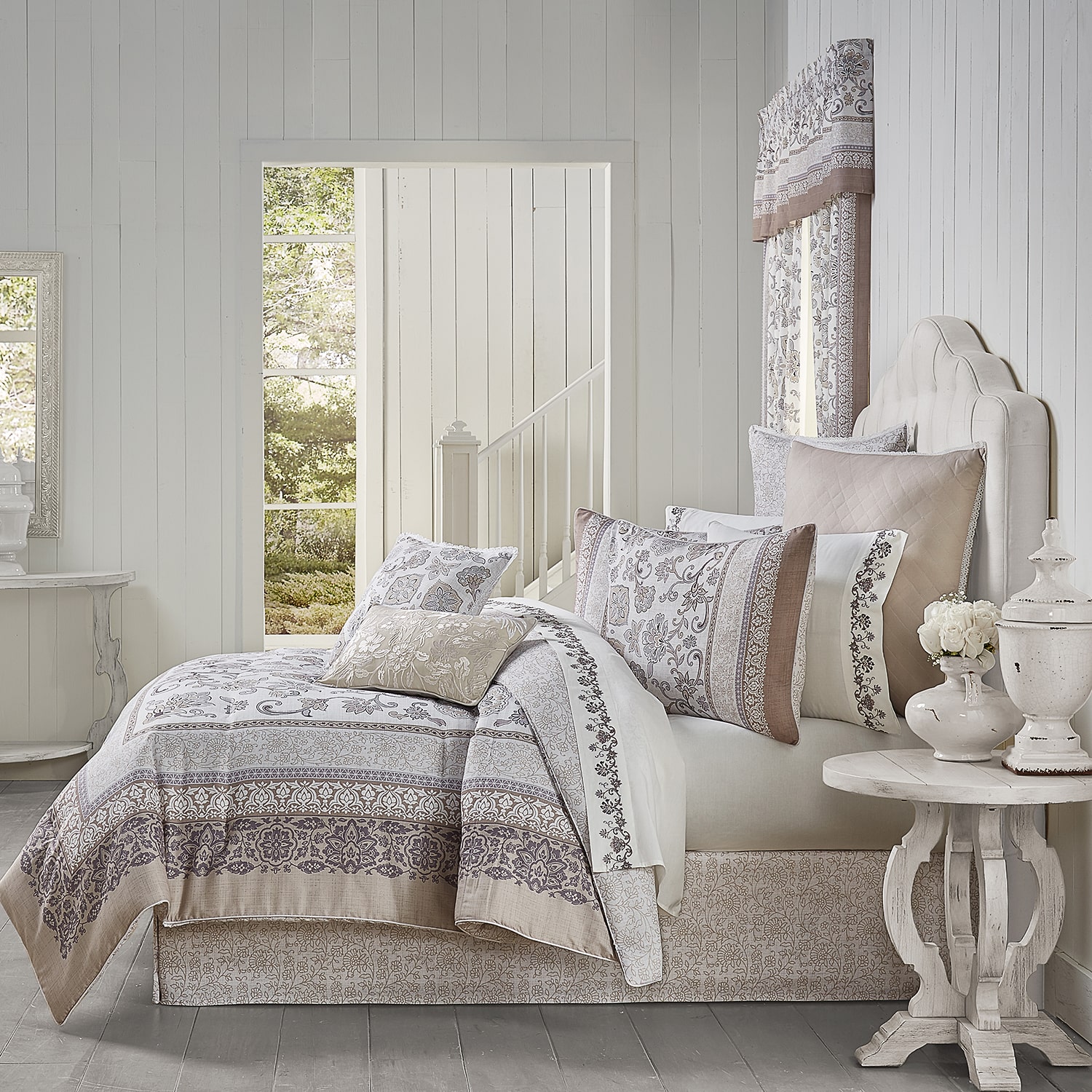 Royal Court Chelsea Grey 4-pc. Floral Midweight Reversible Comforter Set