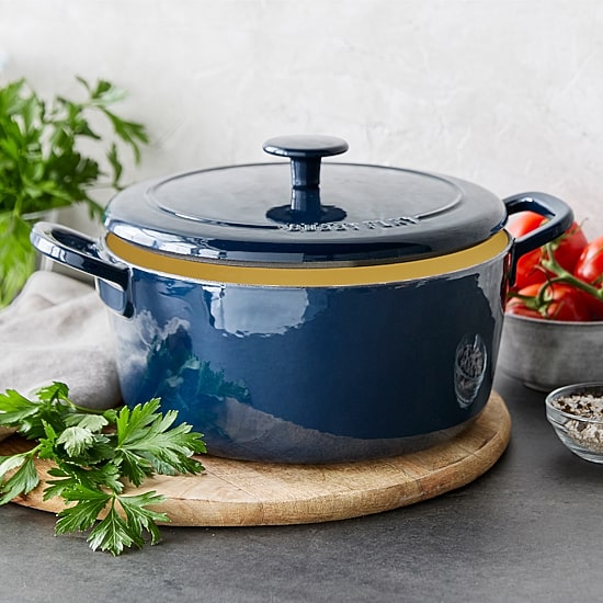 Bobby Flay Cast Iron 5.5 Dutch Oven