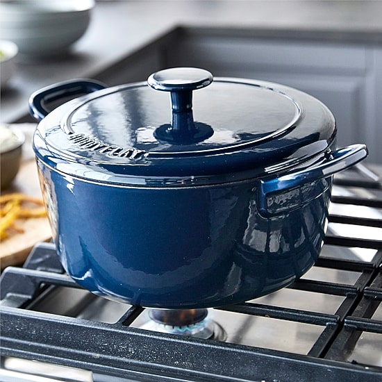 Bobby Flay Cast Iron 5.5 Dutch Oven