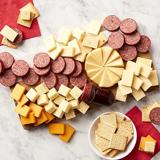 Hickory Farms Sweet Snacks Gift Crate Set