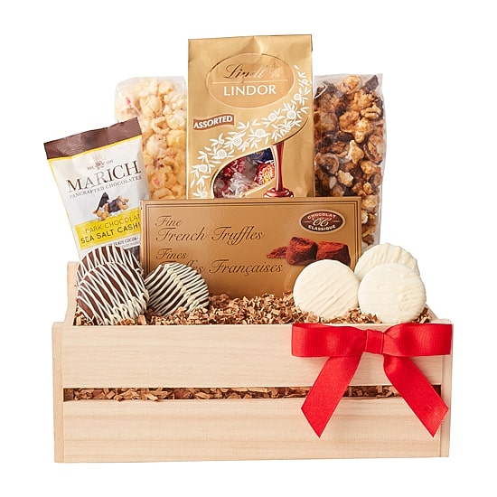 Hickory Farms Sweet Snacks Gift Crate Set