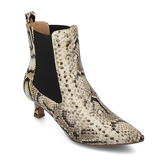 Journee Collection Womens Tenlee Kitten Heel Booties
