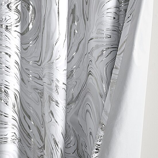 Intelligent Design Natalia Grommet Top Energy Saving 100% Blackout Single Curtain Panel