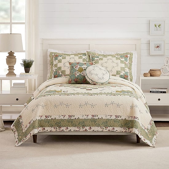 Modern Heirloom Olivia 3-pc. Embroidered Quilt Set