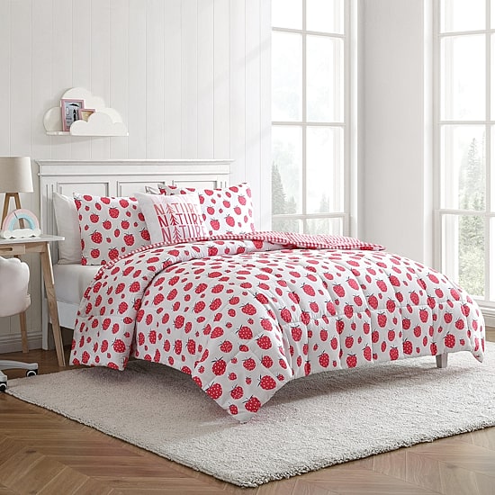 Eddie Bauer Strawberry Field Floral Easy Care Comforter Set