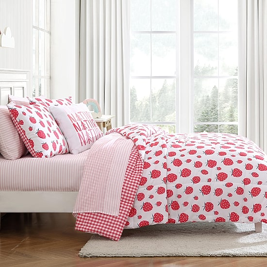 Eddie Bauer Strawberry Field Floral Easy Care Comforter Set