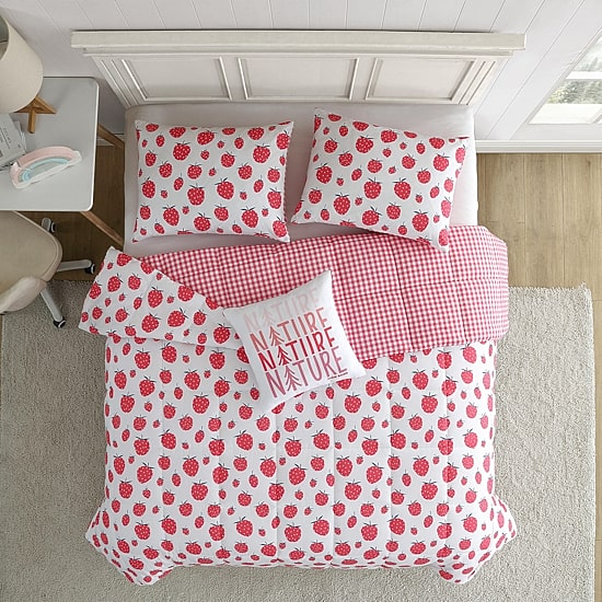 Eddie Bauer Strawberry Field Floral Easy Care Comforter Set