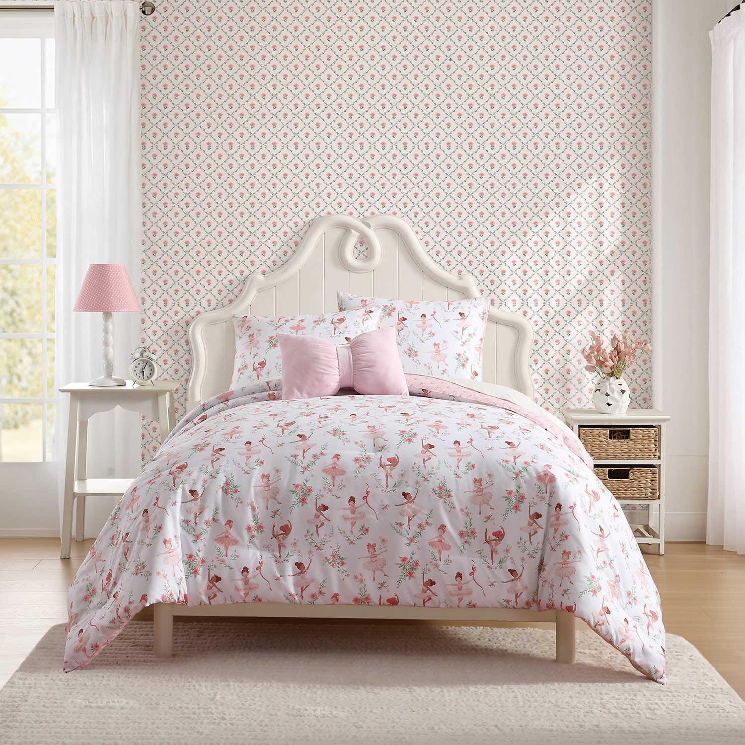 Laura Ashley Ballerina Divas Easy Care Comforter Set
