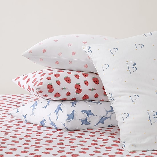 Poppy & Fritz Strawberry Picnic Sheet Set