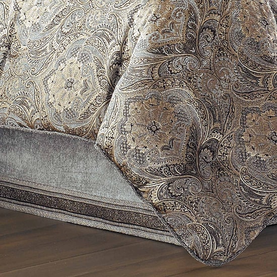 Queen Street Paulina 4-pc. Damask + Scroll Comforter Set