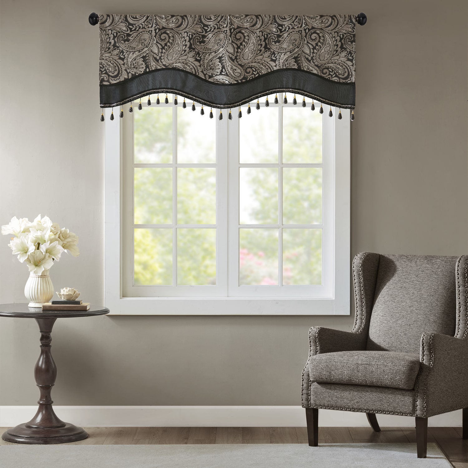 Madison Park Whitman Rod Pocket Scallop Valance