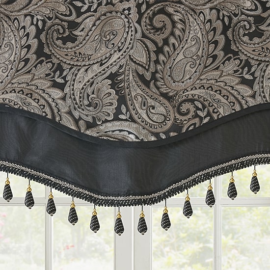 Madison Park Whitman Rod Pocket Scallop Valance
