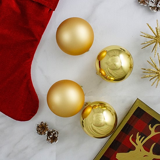 Northlight Glass 2-Finish Ball 4-pc. Christmas Ornament