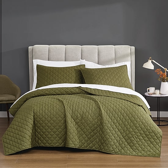 Cannon Solid Percale Quilt Set