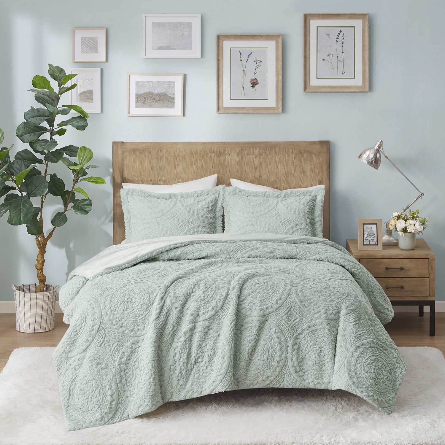 Madison Park Nova Embroidered Medallion Faux Fur Ultra Plush Comforter Set