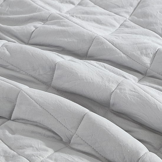 Eddie Bauer Classic Soft Microfiber Blanket