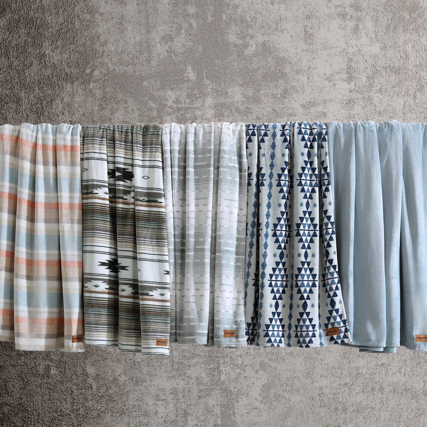 Eddie Bauer Westin Plush fleece Blanket