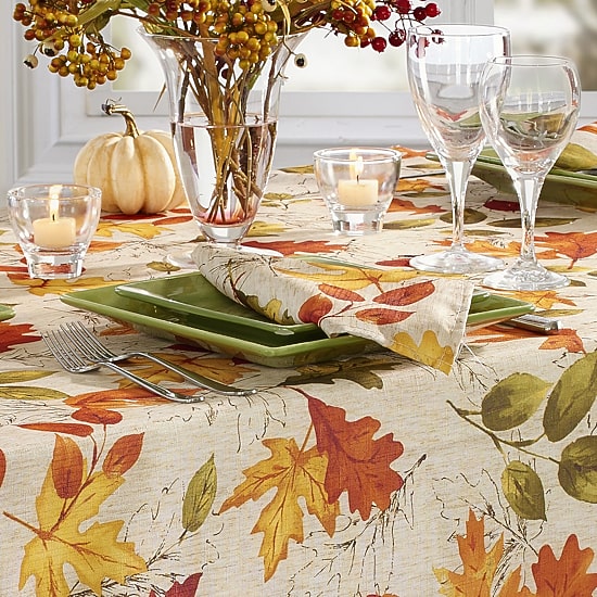 Threadmade Autumn Leaves 52x70 Tablecloth