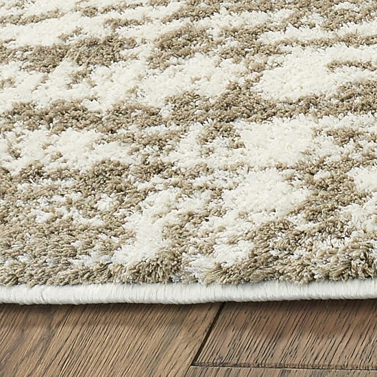 Covington Home Vienna Mottled Abstract 46"X65" Indoor Rectangular Accent Rug