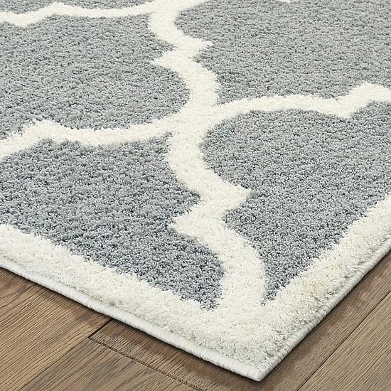 Covington Home Vienna Scalloped Lattice Indoor Rectangular Area Rug
