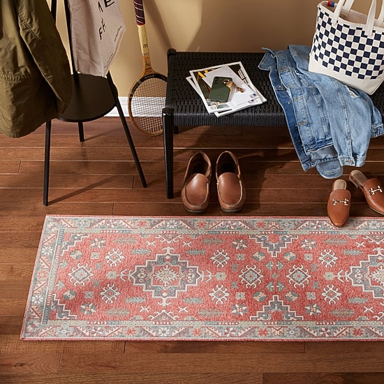 Town And Country Livie Medallion Washable 24" X 72" Indoor Rectangular Runner