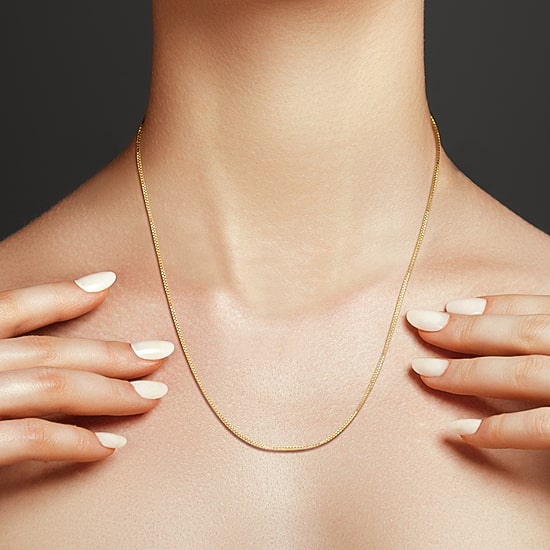 Womens 10K Gold 22 Inch Box Chain Necklace