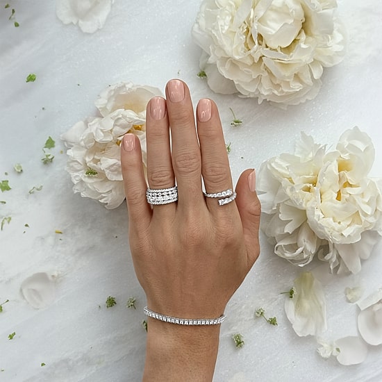 (G / Si2) Womens Lab Grown White Diamond 10K Gold Round 3-Stone Engagement Ring