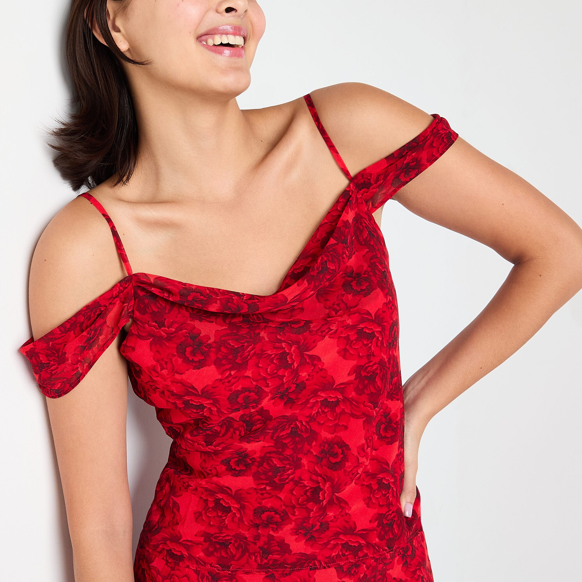 by&by Womens Juniors Sleeveless Blouse
