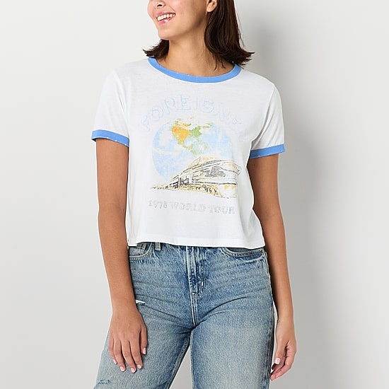 Womens Juniors Round Neck Short Sleeve Regular Fit Graphic T-Shirt