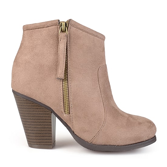 Journee Collection Womens Link Stacked Heel Booties