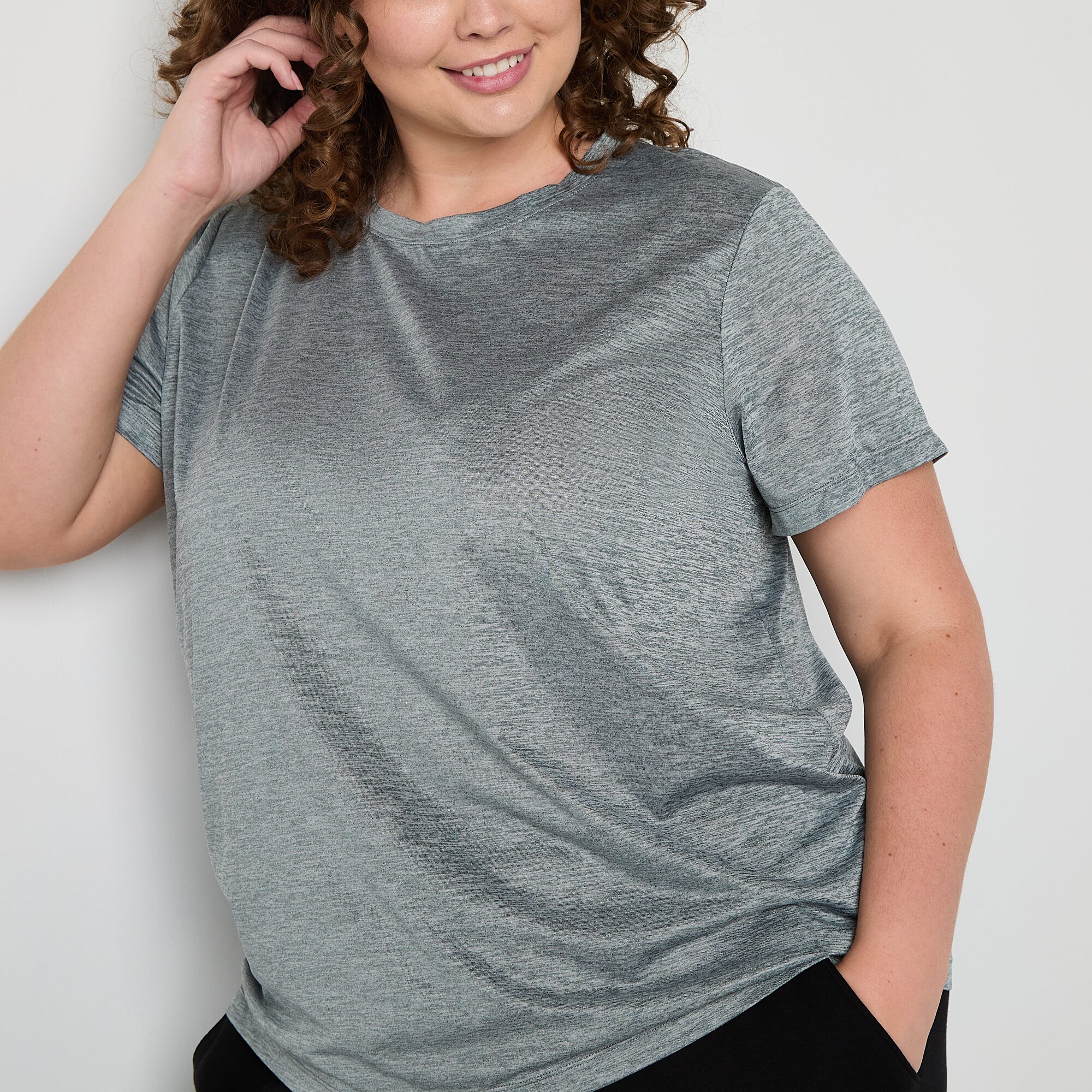 Xersion Womens Performance Crew Neck Short Sleeve T-Shirt Plus