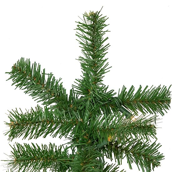 Northlight 9ft Prelit Dorchester Pine Artificial Clear Lights Christmas Indoor Garland