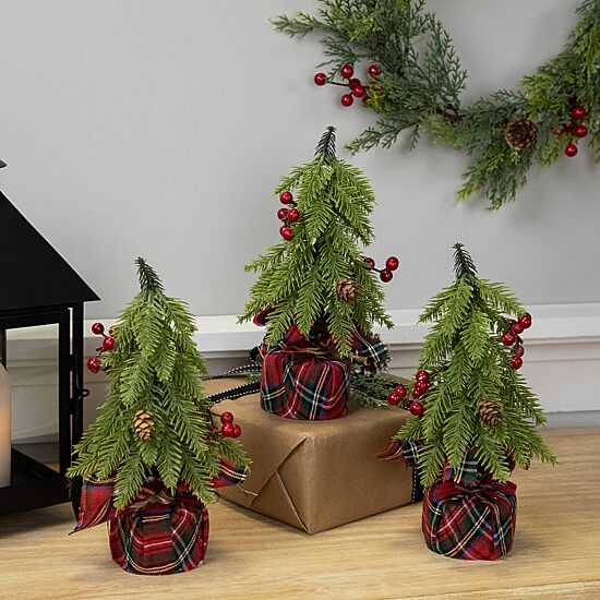 Northlight 9" Mini Downswept Pine Artificial With Pine Cones Pine Christmas Tree