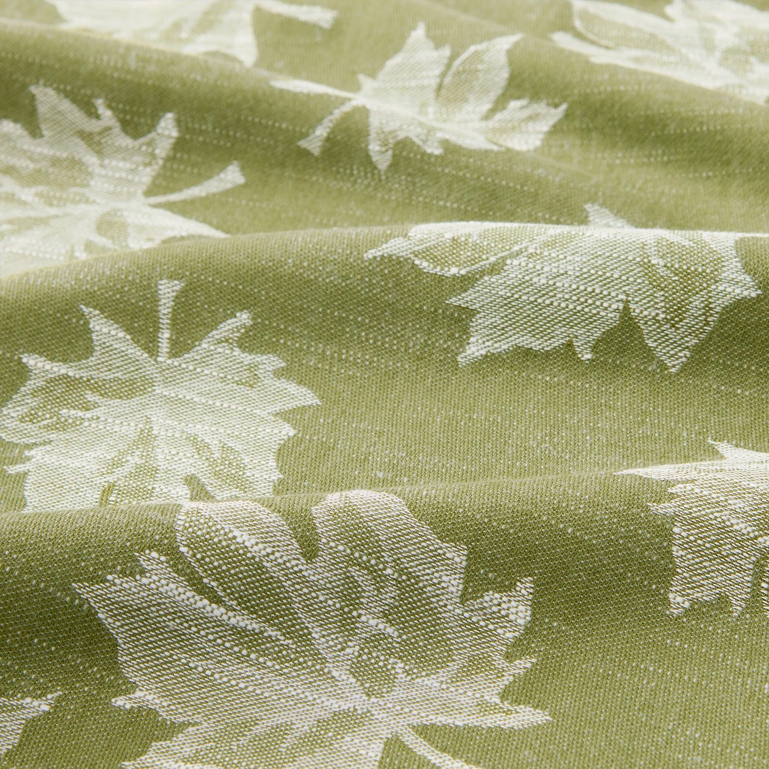 Threadmade Falling Leaves Tablecloth
