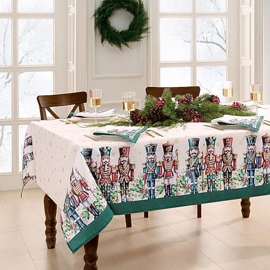 Threadmade Royal Nutcracker Rectangle Tablecloth