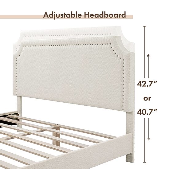 Lumi Nailhead Queen Bed
