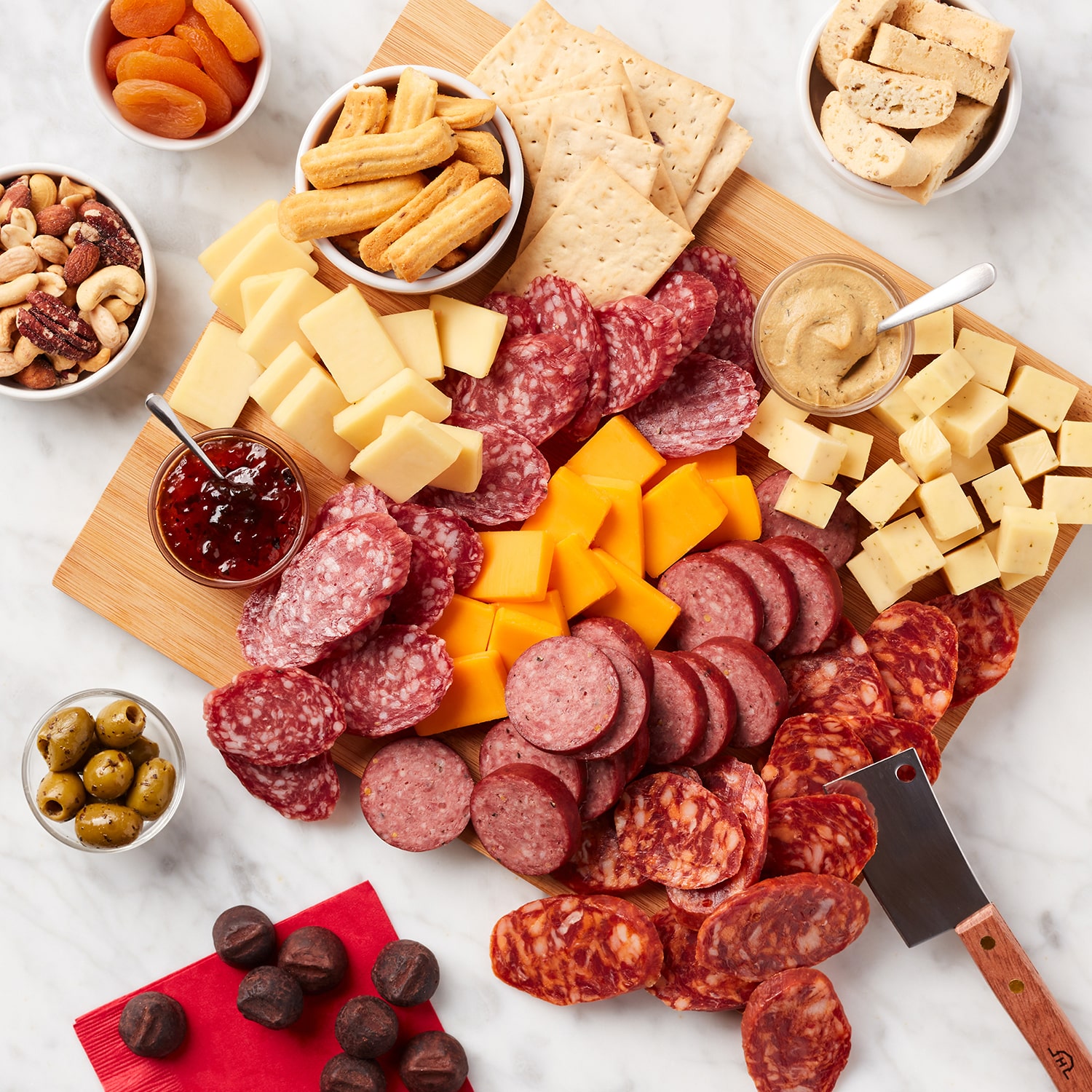 Hickory Farms Grand Meat and Cheese Gift Crate Set