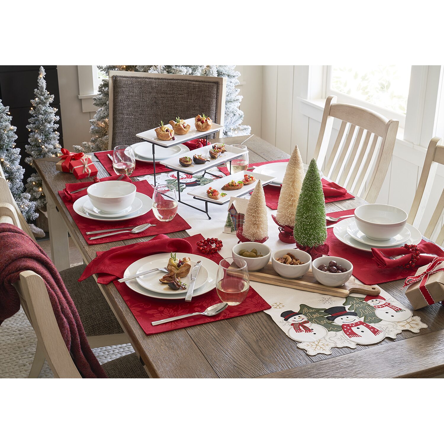 Homewear Holiday Red Jacquard Tablecloth