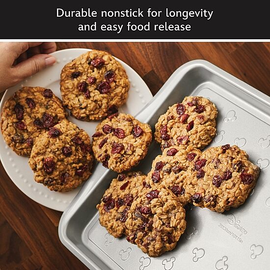 Farberware Disney Bake with Mickey Mouse 2-pc. Bakeware Set