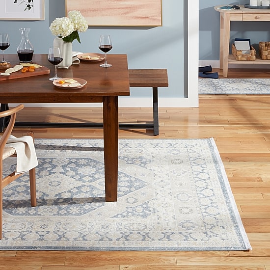 Town And Country Rein Medallion Washable Indoor Rectangular Area Rug