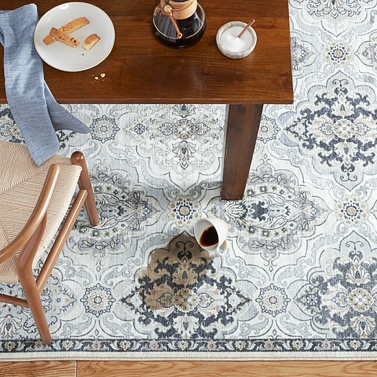 Town And Country Avani Floral Washable Indoor Rectangular Area Rug