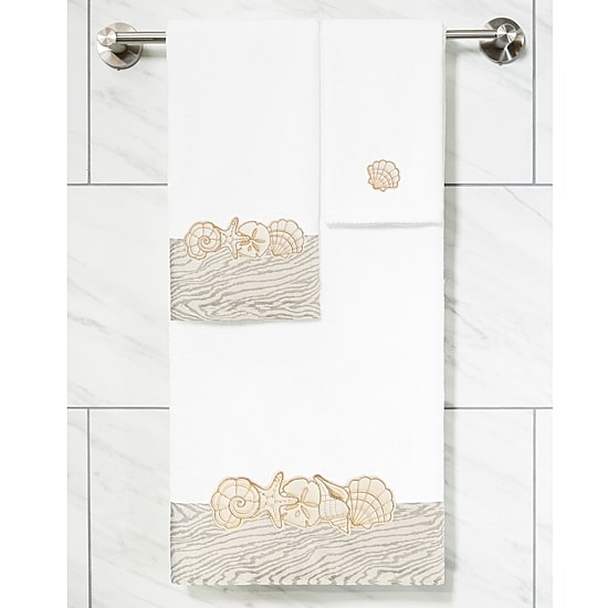 Linum Home Textiles Shell Row 4-pc. Bath Towel Set