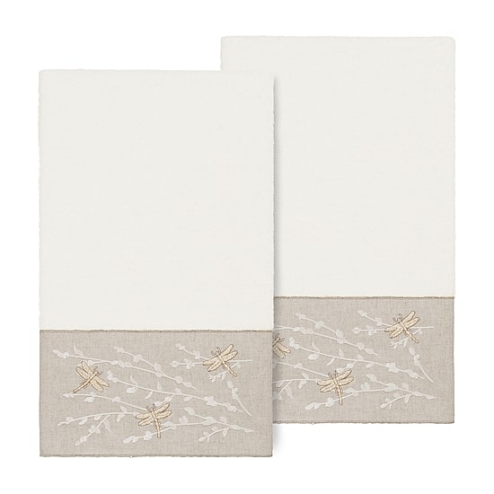 Linum Home Textiles Braelyn 2-pc. Embellished Animal Bath Towel