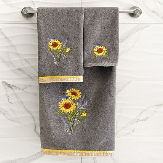 Linum Home Textiles Girasol 2-pc. Embellished Hand Towel