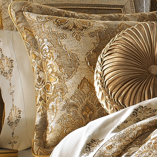 Queen Street Brooke 4-pc. Damask + Scroll Comforter Set