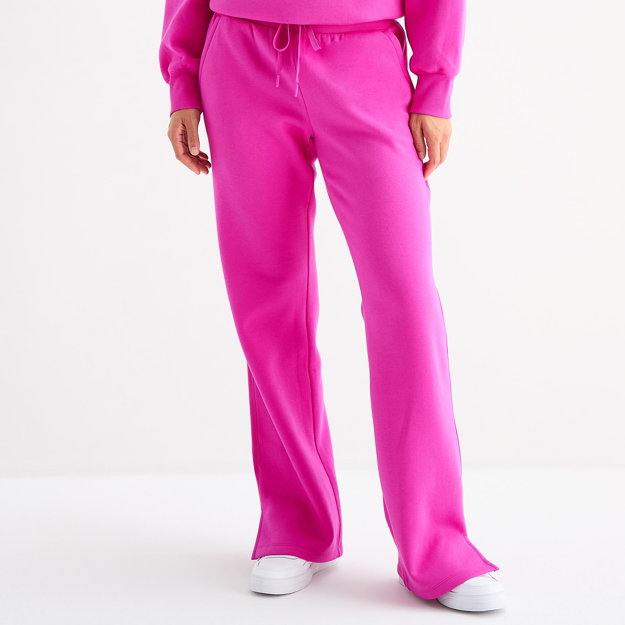 Xersion Womens Super Soft Fleece Straight Leg Sweatpant