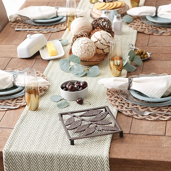 Design Imports Artichoke Chevron Table Runner